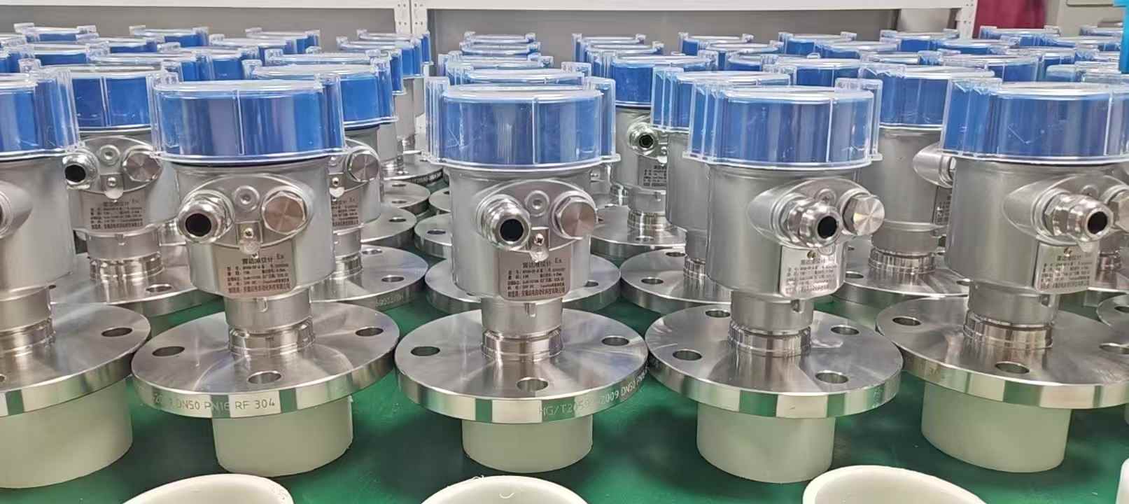 Radar Level Transmitter (2)